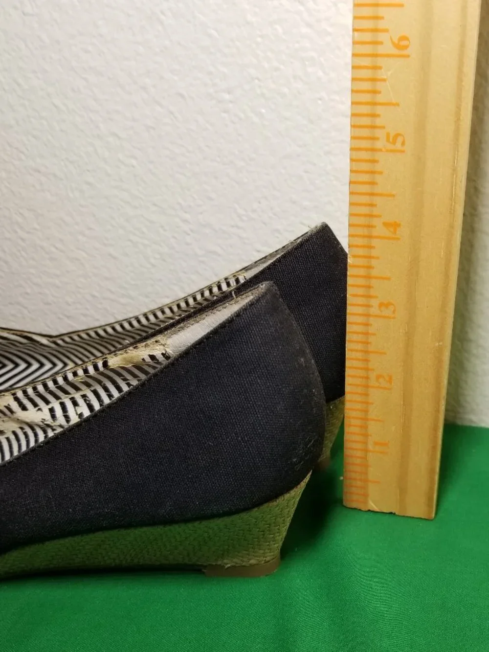 Bait Footwear Wedge Heels Women Size 7 Boating Yachting Cruise Sailing Coast